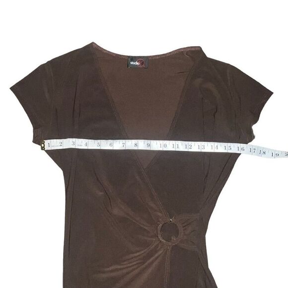 STUDIO Y Vintage Brown V-Neck Faux Wrap Top Size M - Picture 5 of 8